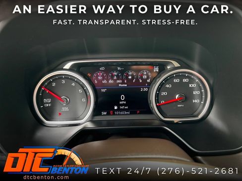 Used 2021 Chevrolet Suburban Z71 w/ Z71 Off-Road Package AWD/4WD image 16