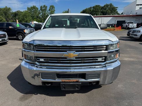 Used 2016 Chevrolet Silverado 2500 W/T AWD/4WD image 8