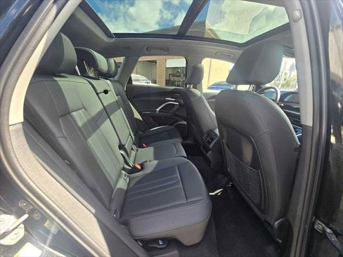 Certified 2025 Audi Q5 Premium Plus w/ Premium Plus AWD/4WD image 12