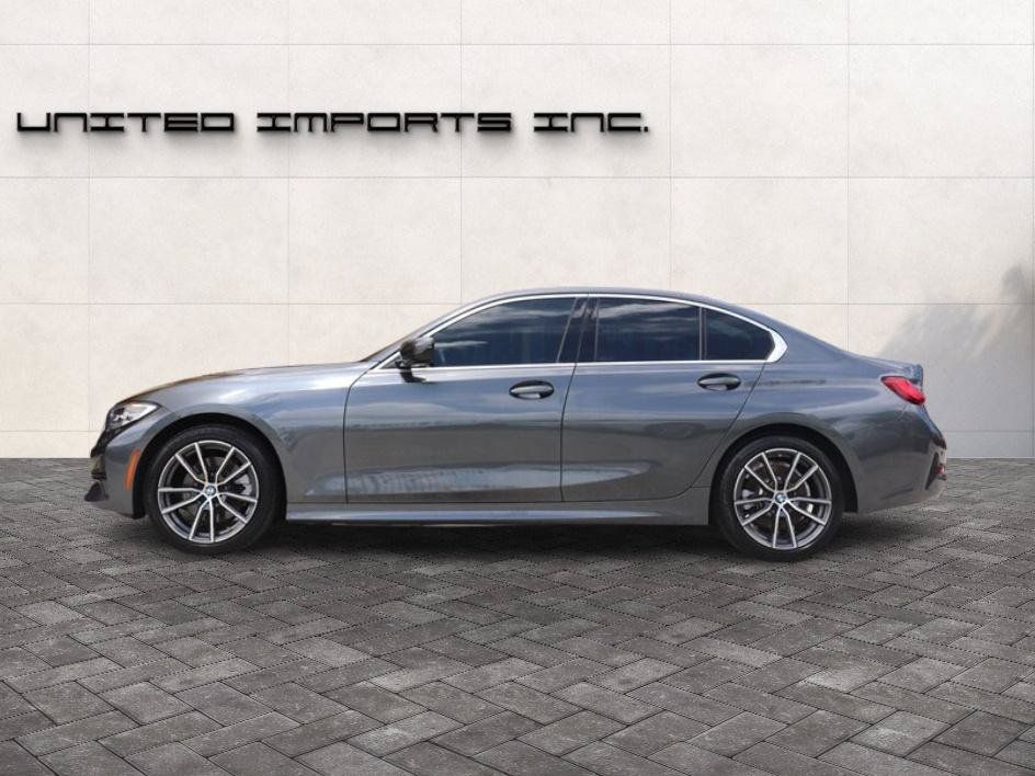 Used 2020 BMW 330i Sedan w/ Driving Assistance Package RWD image 4