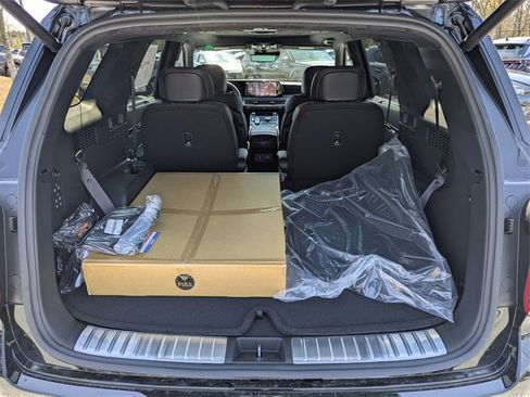 New 2025 Hyundai Palisade Calligraphy image 13