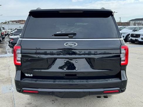Certified 2022 Ford Expedition Limited image 9
