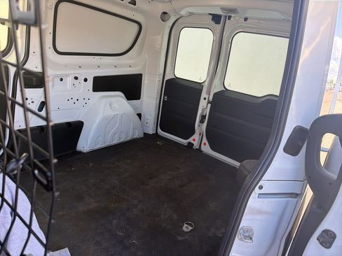 Used 2017 RAM ProMaster City Tradesman w/ Rear Back-up Camera Group image 9