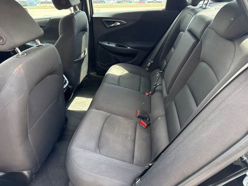 Used 2025 Chevrolet Malibu LT FWD image 25