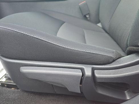 Used 2025 Nissan Sentra SV image 13