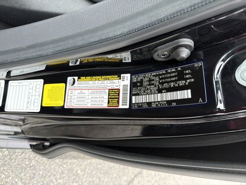 Certified 2024 Toyota Sienna LE image 31