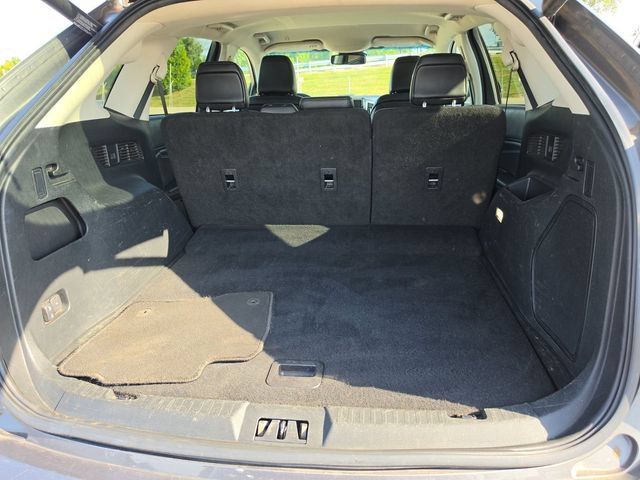 Used 2022 Ford Edge Titanium AWD/4WD image 12