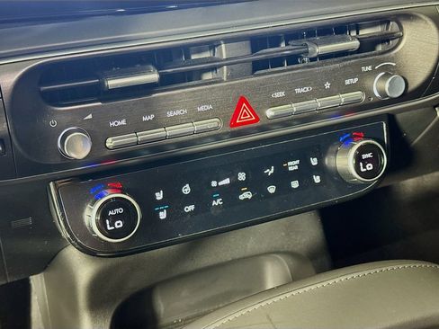 Used 2026 Hyundai Palisade Calligraphy FWD image 16