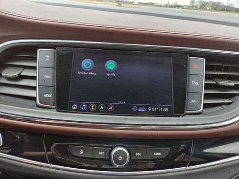 Used 2021 Buick Enclave Avenir w/ Avenir Technology Package AWD/4WD image 32