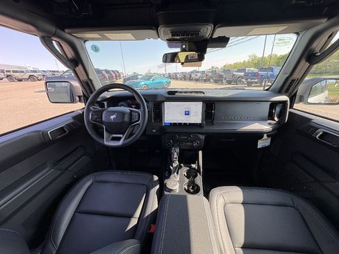 New 2026 Ford Bronco Badlands AWD/4WD image 21