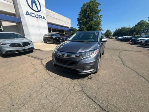 Used 2019 Honda HR-V LX image 33