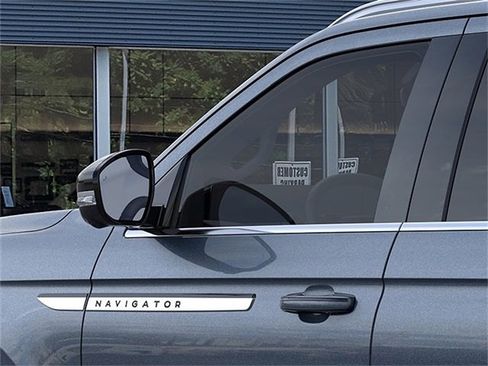New 2026 Lincoln Navigator L Reserve AWD/4WD image 20
