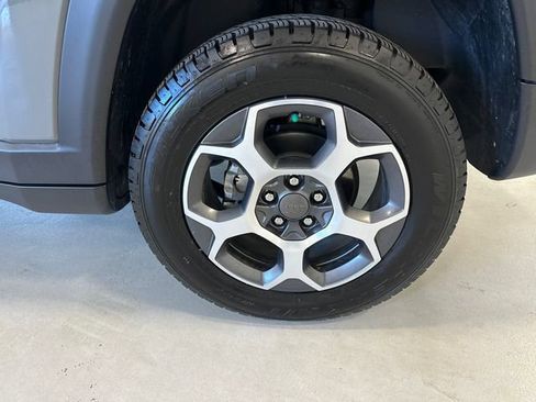 Used 2022 Jeep Compass Trailhawk w/ Trailhawk Elite Group image 14