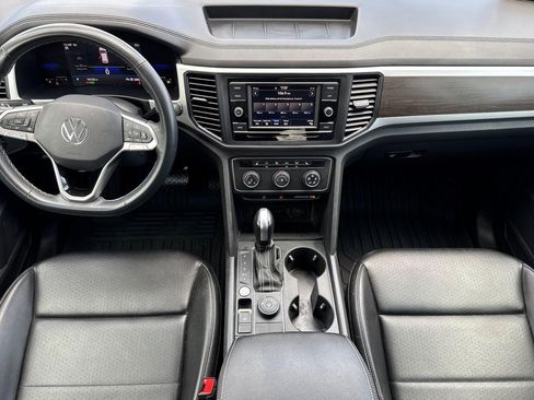 Used 2022 Volkswagen Atlas SE AWD/4WD image 25