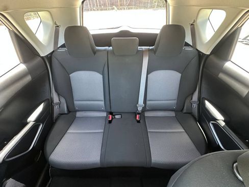 Used 2025 Kia Soul LX w/ LX Technology Package FWD image 36