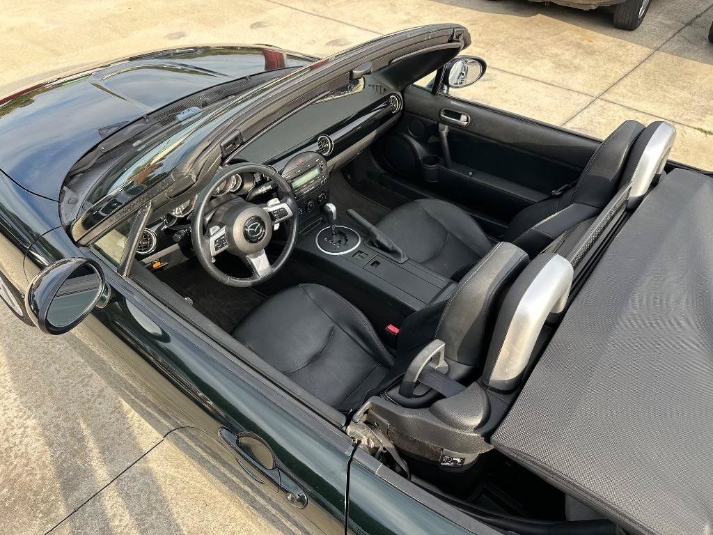 Used 2007 MAZDA MX-5 Miata Touring RWD image 6