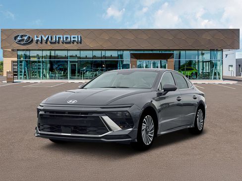 New 2026 Hyundai Sonata Limited FWD image 1