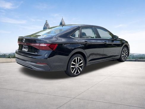 Used 2025 Volkswagen Jetta SE FWD image 24
