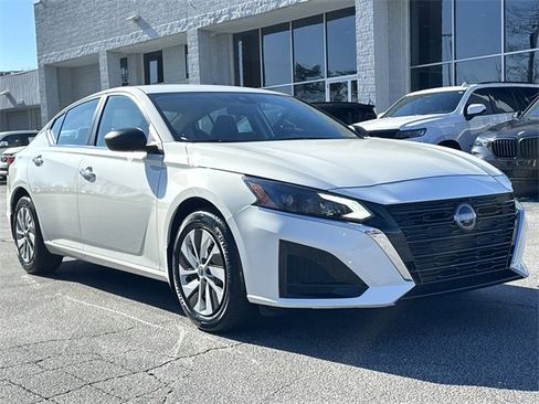 Certified 2025 Nissan Altima 2.5 S image 27