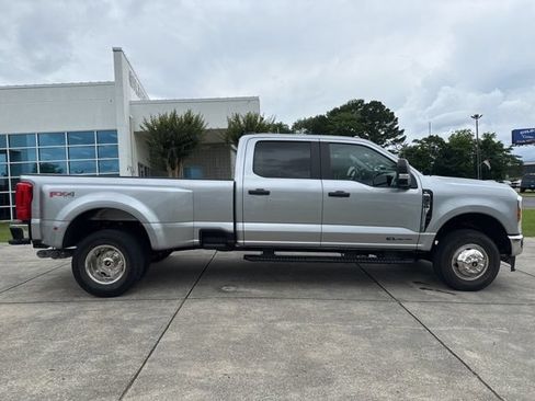 Used 2024 Ford F350 XL AWD/4WD image 8