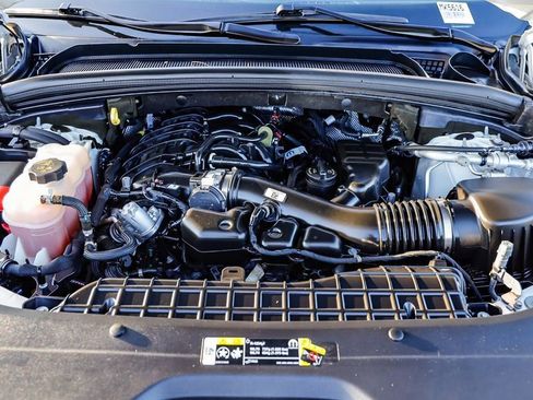 Used 2021 Jeep Grand Cherokee L Limited image 33