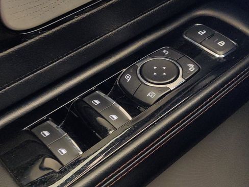 Used 2021 Lincoln Aviator Reserve w/ Equipment Group 201A RWD image 27