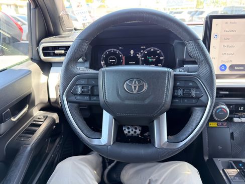 Used 2024 Toyota Tacoma TRD Sport w/ TRD Sport Upgrade Package image 31