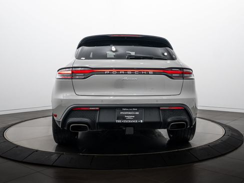 Certified 2026 Porsche Macan AWD/4WD image 6