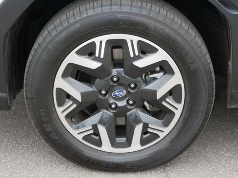 Used 2025 Subaru Forester Premium AWD/4WD image 15