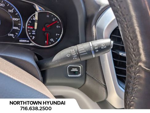 Used 2021 GMC Acadia SLT w/ Technology Package AWD/4WD image 29
