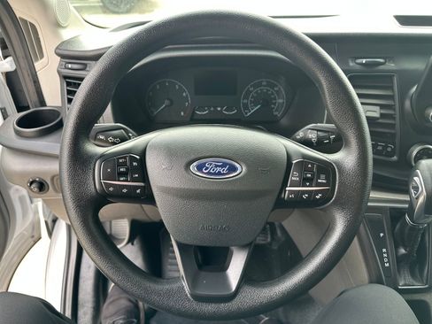 Used 2024 Ford Transit 250 148 High Roof Extended image 15