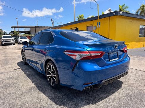 Used 2020 Toyota Camry XSE w/ Navigation Package FWD image 12
