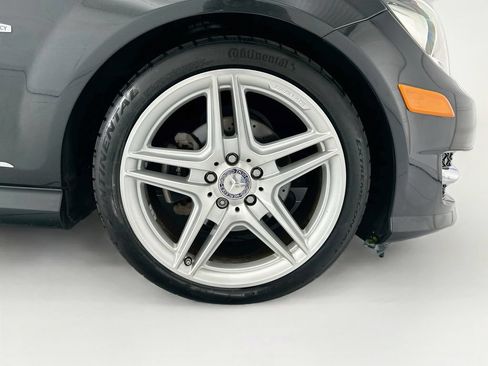 Used 2012 Mercedes-Benz C 250 Sedan image 31