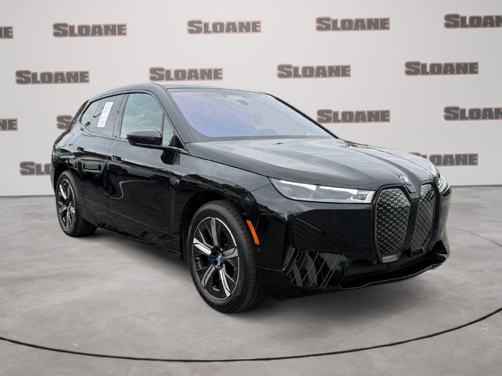 Certified 2024 BMW iX xDrive50 w/ Premium Package AWD/4WD image 7