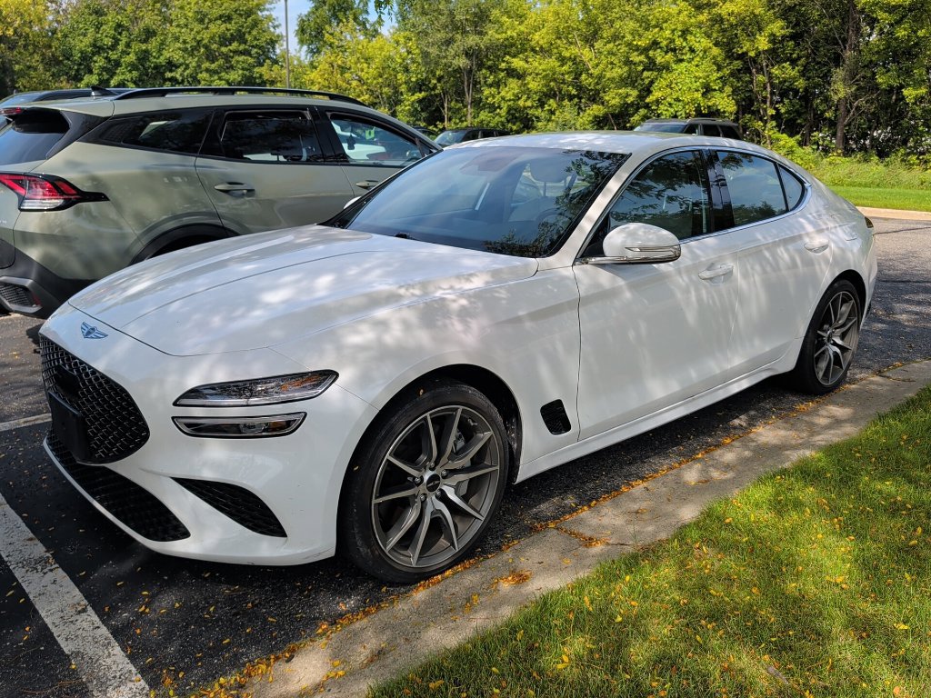 Used 2025 Genesis G70 2.5T AWD/4WD image 1
