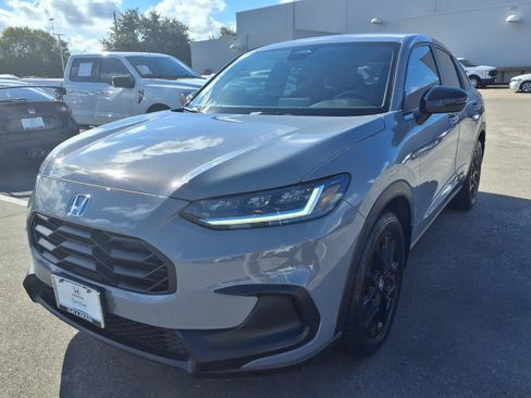 Certified 2023 Honda HR-V Sport image 21