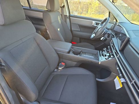 New 2026 Hyundai Santa Fe SE image 10