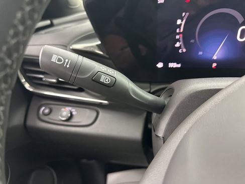 New 2026 Buick Envista Sport Touring w/ Convenience I Package FWD image 33