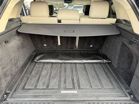 Used 2020 Land Rover Range Rover Sport HSE Dynamic image 17