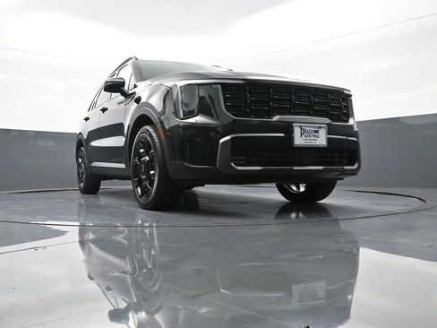 Certified 2024 Kia Sorento SX image 30