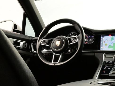 Certified 2020 Porsche Panamera 4 AWD/4WD image 16