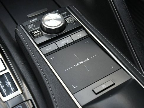 Used 2020 Lexus LC 500 Coupe w/ Touring Package RWD image 28
