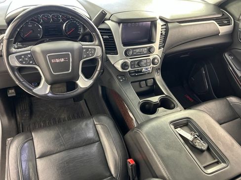 Used 2018 GMC Yukon SLT w/ Premium Edition AWD/4WD image 15