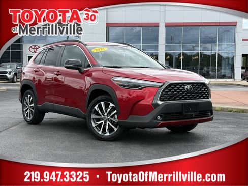 Certified 2025 Toyota Corolla Cross XLE AWD/4WD image 1