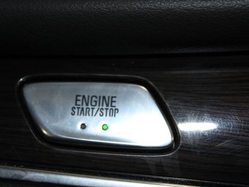 Used 2024 Buick Enclave Essence w/ Sport Touring Edition image 43