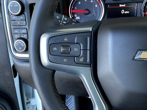 Used 2022 Chevrolet Silverado 2500 LT w/ Convenience Package image 13