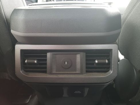Used 2023 Ford F350 XLT AWD/4WD image 16