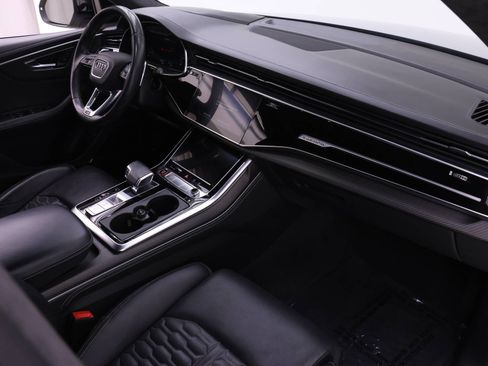 Certified 2021 Audi RS Q8 w/ Black Optic Package AWD/4WD image 22