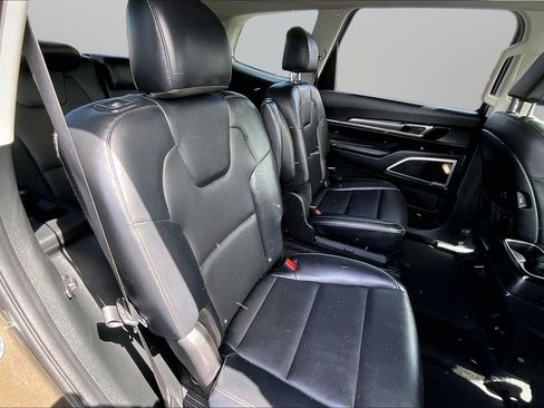 Used 2022 Kia Telluride S AWD/4WD image 17