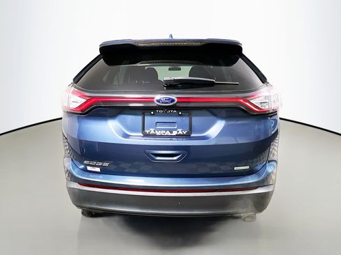 Used 2018 Ford Edge SE image 6